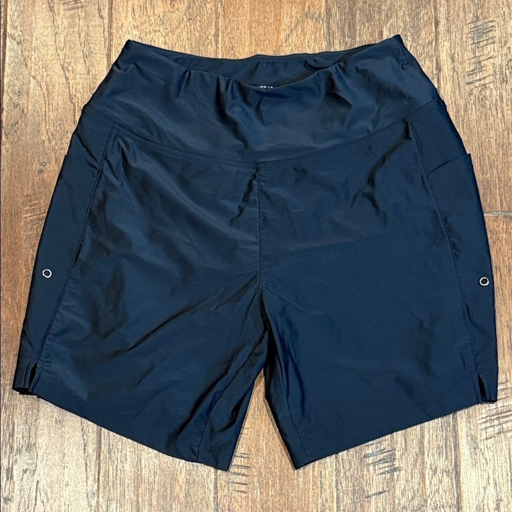 NWT! Comfy Mid Thigh Black Athletic Shorts